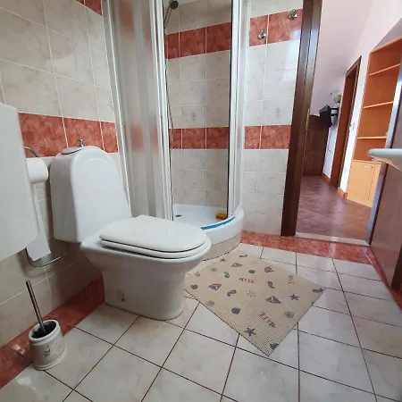 Vikendica House 